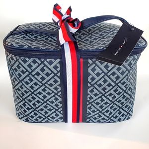 Tommy Hilfiger Cosmetic/Makeup Bag